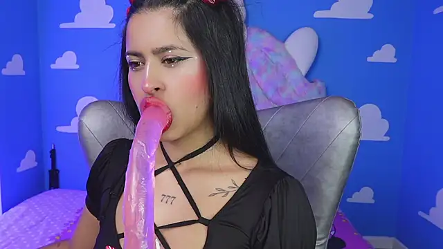 miss romyna online show from 28, 10, 2025