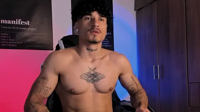 Snapshot of Thomas_Fit1 chatting on 2, 3, 2026 Thomas Fit1 online show from 2, 3, 2026