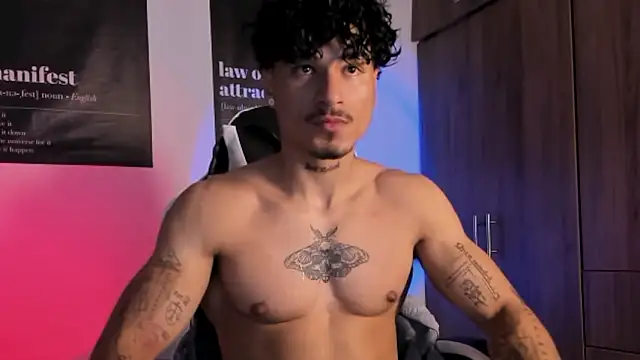 Snapshot of Thomas_Fit1 chatting on 5, 3, 2026 Thomas Fit1 online show from 5, 3, 2026