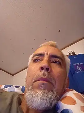 Xoc8  online show from 30, 12, 2024