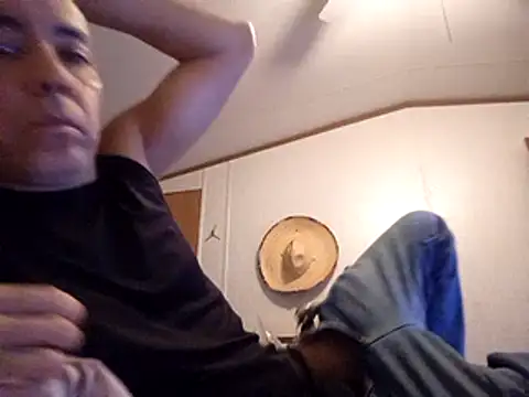 Xoc8  online show from 26, 2, 2025