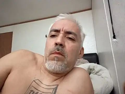 Snapshot of Xoc8_ chatting on 17, 3, 2026 Xoc8 online show from 17, 3, 2026