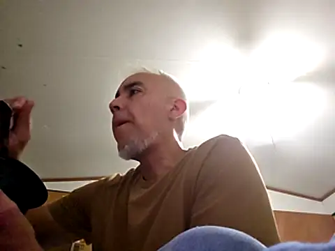 Snapshot of Xoc8_ chatting on 11, 5, 2026 Xoc8 online show from 11, 5, 2026