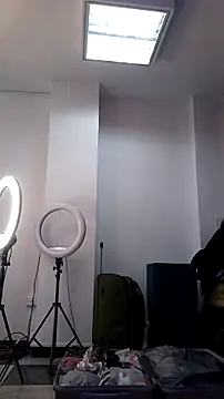 AnthonelaDuque online show from 4, 11, 2025