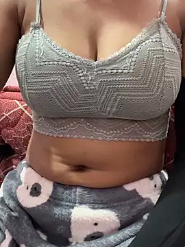 Snapshot of lallela chatting on 24, 2, 2025 lallela online show from 24, 2, 2025