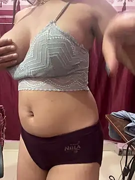 Snapshot of lallela chatting on 11, 3, 2025 lallela online show from 11, 3, 2025