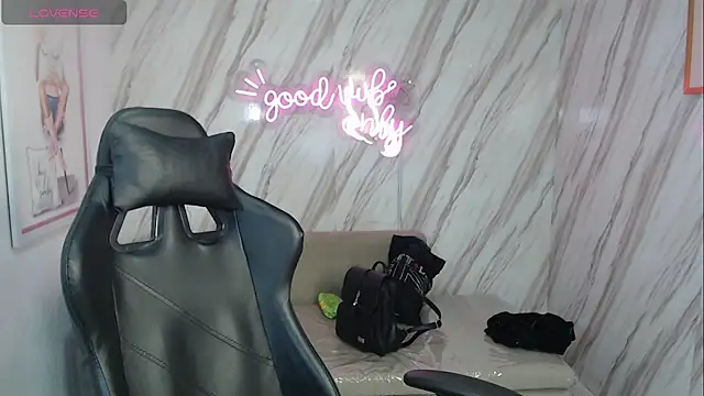 skeler lovd b  online show from 15, 9, 2025