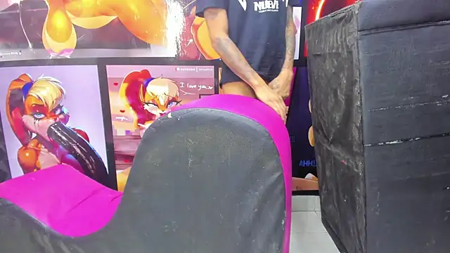 Grouphot naugthy online show from 1, 2, 2025