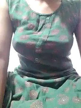 rituporna2004 online show from 20, 1, 2025