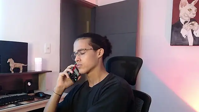 Snapshot of alejo_x3 chatting on 19, 1, 2025 alejo x3 online show from 19, 1, 2025