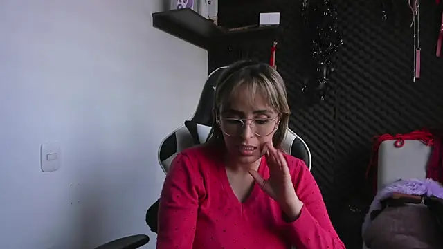 Sara Mills06 online show from 11, 12, 2024