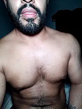 Snapshot of HombreS3n chatting on 4, 10, 2025 HombreS3n online show from 4, 10, 2025