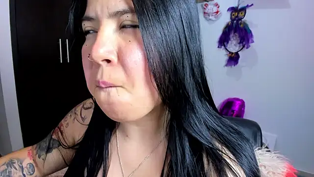 AilynRed online show from 18, 2, 2025