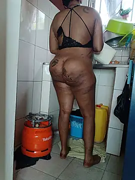 Snapshot of Babez_show chatting on 30, 6, 2026 Babez show online show from 30, 6, 2026