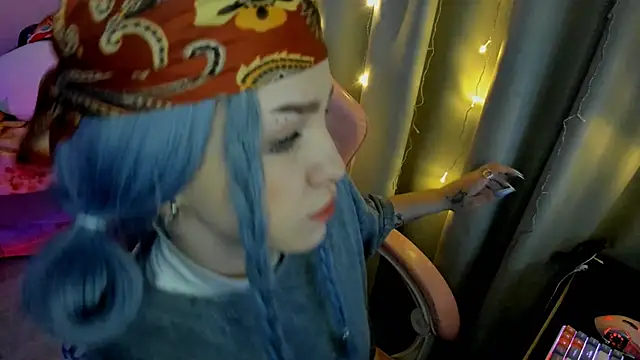 Snapshot of Ledy_WWWII chatting on 11, 1, 2025 Ledy WWWII online show from 11, 1, 2025