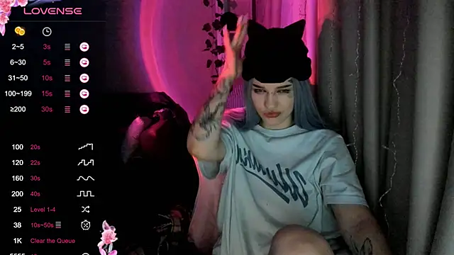 Snapshot of Ledy_WWWII chatting on 15, 2, 2025 Ledy WWWII online show from 15, 2, 2025