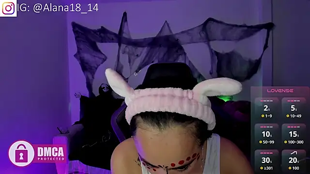 Alana Pherson online show from 28, 10, 2025