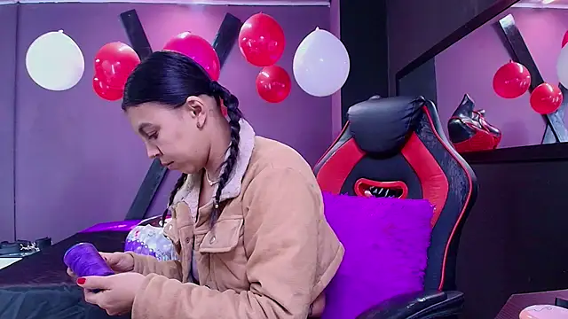 Juliet Nasty online show from 14, 2, 2025