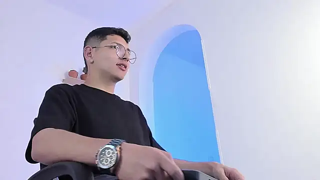 a lejandro 0 8 online show from 27, 2, 2025