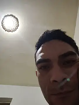 sexyboycolombi4 online show from 17, 10, 2025