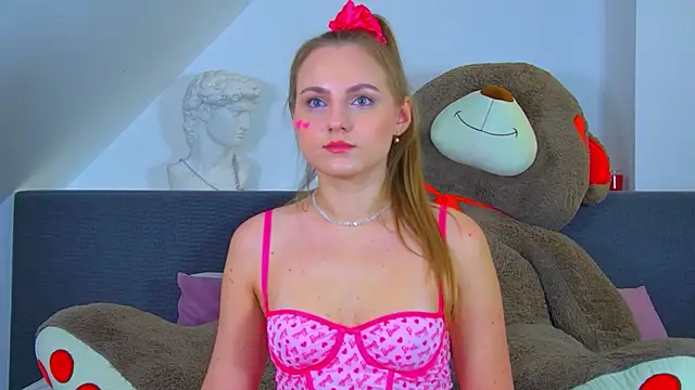 Snapshot of MelissaMelrey chatting on 27, 10, 2025 MelissaMelrey online show from 27, 10, 2025