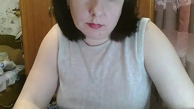 SophieNightAh online show from 27, 2, 2025