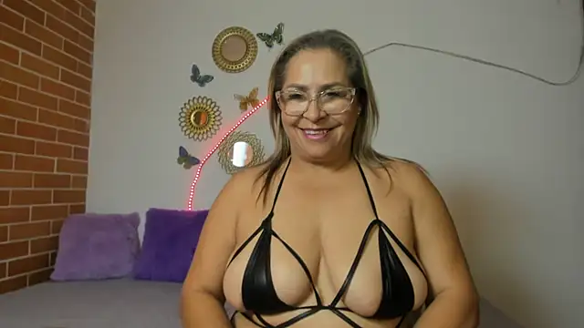 maja hills online show from 11, 1, 2025