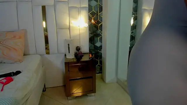 Snapshot of lia_mariana chatting on 21, 2, 2026 lia mariana online show from 21, 2, 2026