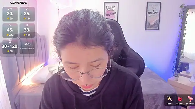 Snapshot of Amy_joones chatting on 23, 1, 2025 Amy joones online show from 23, 1, 2025