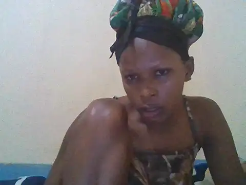 Snapshot of CharlotteDee chatting on 26, 11, 2025 CharlotteDee online show from 26, 11, 2025