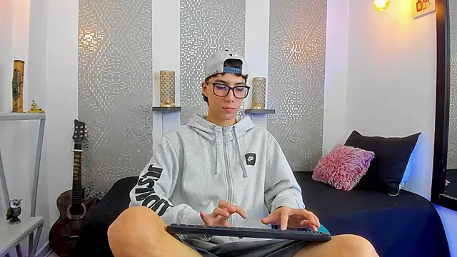 Nikolay Gregori online show from 16, 2, 2025