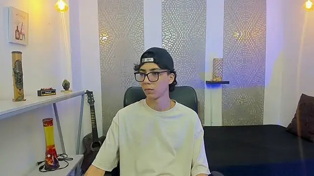 Nikolay Gregori online show from 22, 10, 2025