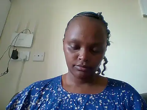 Snapshot of Sexxy-Shie chatting on 14, 2, 2025 Sexxy-Shie online show from 14, 2, 2025