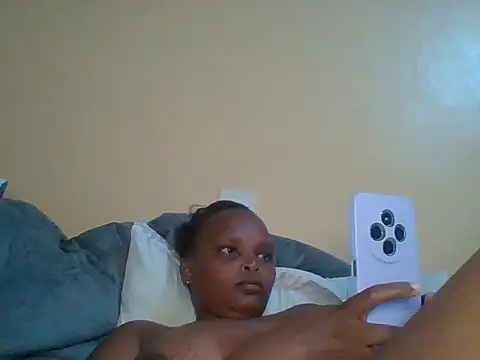 Snapshot of Sexxy-Shie chatting on 1, 3, 2025 Sexxy-Shie online show from 1, 3, 2025