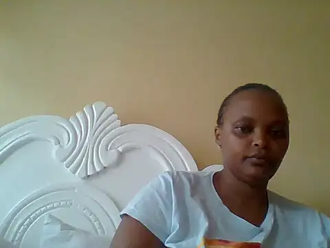 Snapshot of Sexxy-Shie chatting on 9, 9, 2025 Sexxy-Shie online show from 9, 9, 2025