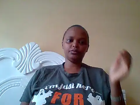 Snapshot of Sexxy-Shie chatting on 10, 10, 2025 Sexxy-Shie online show from 10, 10, 2025