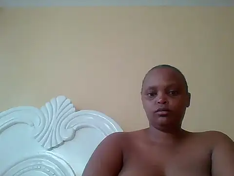 Snapshot of Sexxy-Shie chatting on 17, 11, 2025 Sexxy-Shie online show from 17, 11, 2025