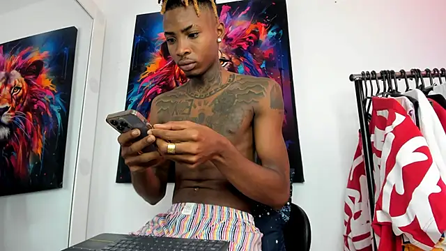 Snapshot of Pantera_black_21 chatting on 16, 12, 2024 Pantera black 21 online show from 16, 12, 2024