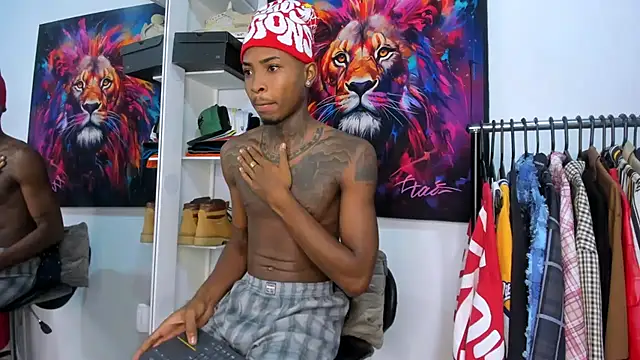 Snapshot of Pantera_black_21 chatting on 27, 10, 2025 Pantera black 21 online show from 27, 10, 2025