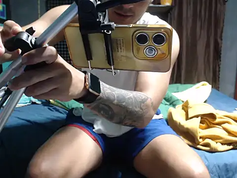 Snapshot of xxxxhotxoxo chatting on 8, 11, 2025 xxxxhotxoxo online show from 8, 11, 2025