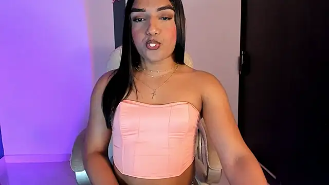 CandyLatinHott online show from 28, 11, 2025