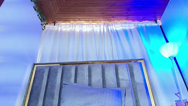 Snapshot of Eda_Bonne chatting on 30, 11, 2025 Eda Bonne online show from 30, 11, 2025