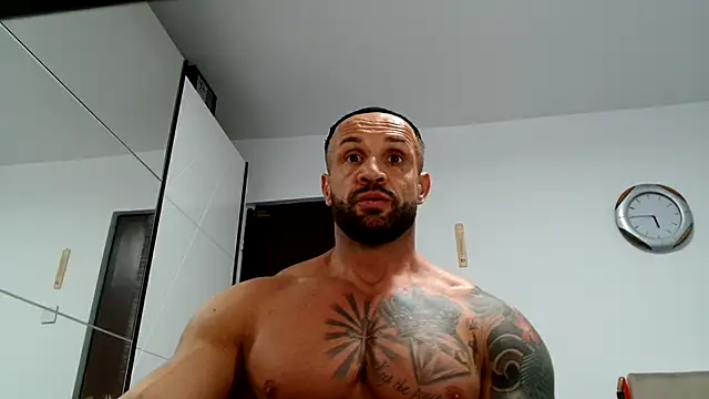 Magnificmuscles89 online show from 24, 10, 2025