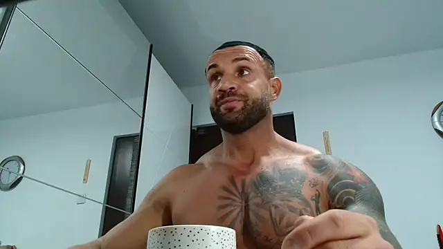 Snapshot of Magnificmuscles89 chatting on 20, 4, 2026 Magnificmuscles89 online show from 20, 4, 2026