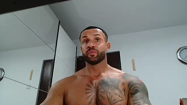 Snapshot of Magnificmuscles89 chatting on 7, 5, 2026 Magnificmuscles89 online show from 7, 5, 2026