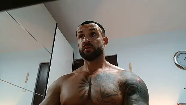Snapshot of Magnificmuscles89 chatting on 25, 5, 2026 Magnificmuscles89 online show from 25, 5, 2026
