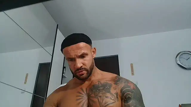 Snapshot of Magnificmuscles89 chatting on 27, 5, 2026 Magnificmuscles89 online show from 27, 5, 2026