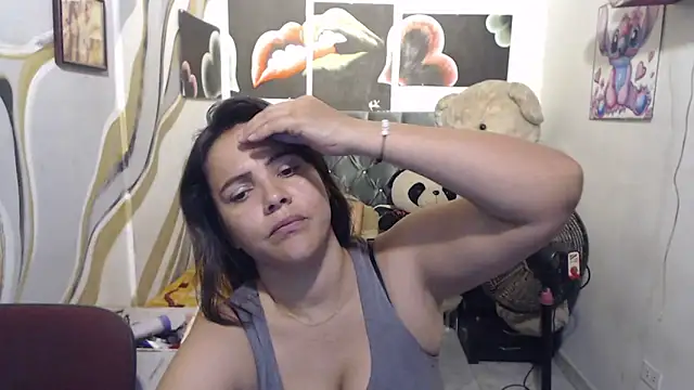 Snapshot of manzanahot9 chatting on 25, 11, 2025 manzanahot9 online show from 25, 11, 2025