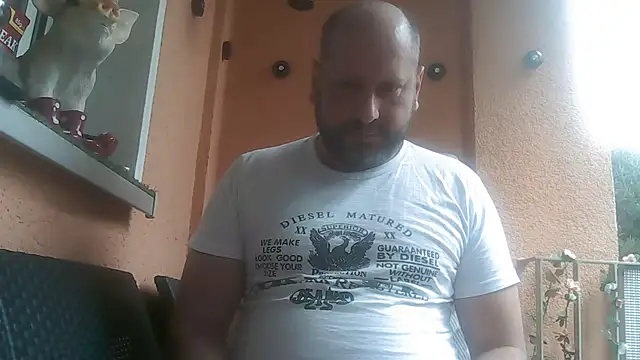 Snapshot of HarleyQuinnundJoker chatting on 12, 10, 2025 HarleyQuinnundJoker online show from 12, 10, 2025