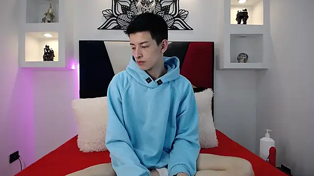 MaikCarver online show from 4, 2, 2025